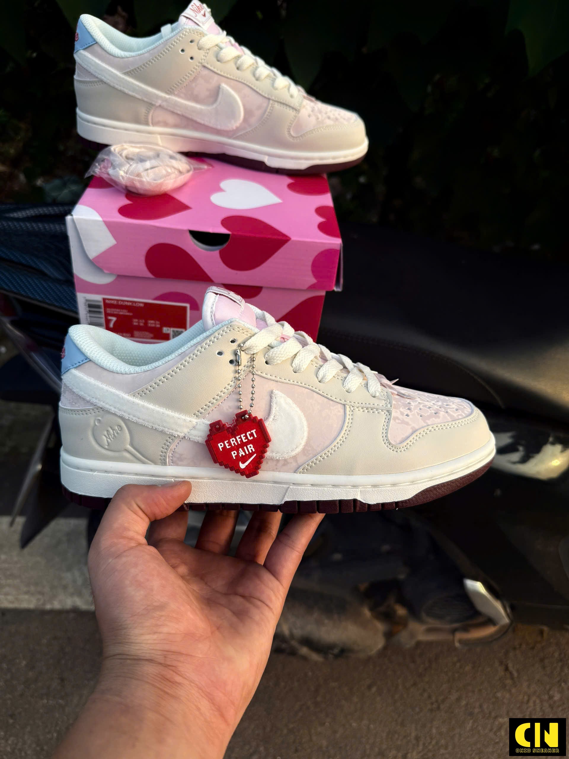 Giày Nike Dunk Low Bản Valentine Trắng Hồng Giày Nike Dunk Low Bản Valentine Trắng Hồng
