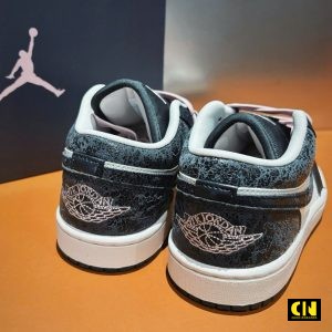 Giay Nike Jordan 1 Low Se Iced Carmine Giày Nike Jordan 1 Low SE Iced Carmine