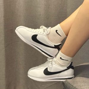 Giay Nike Phoi Mau Classic Cortez Leather Trang Den Giày Nike Phối Màu Classic Cortez Leather Trắng Đen
