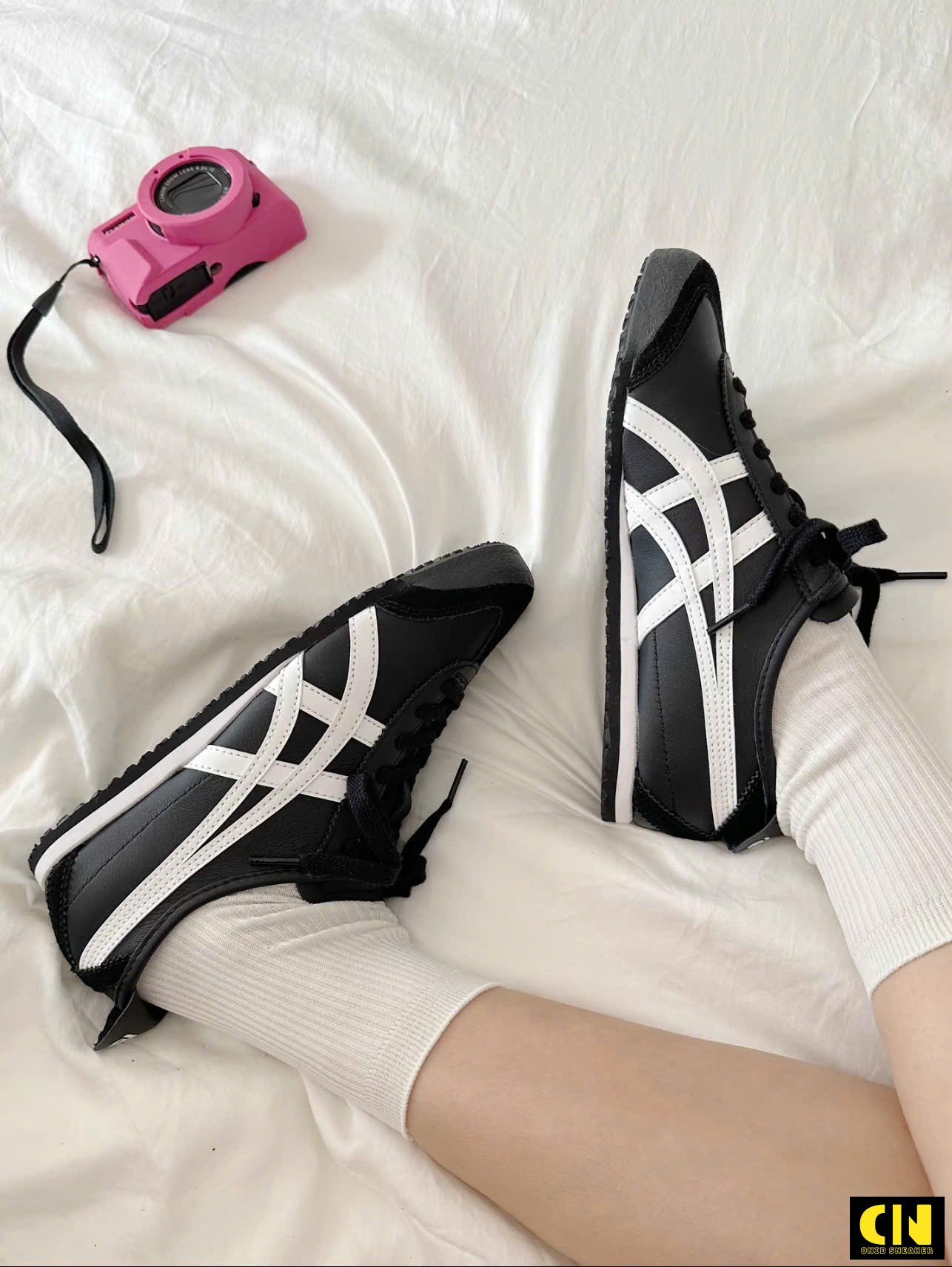 Giày Onitsuka Tiger Mexico 66 Black White Giày Onitsuka Tiger Mexico 66 Black White