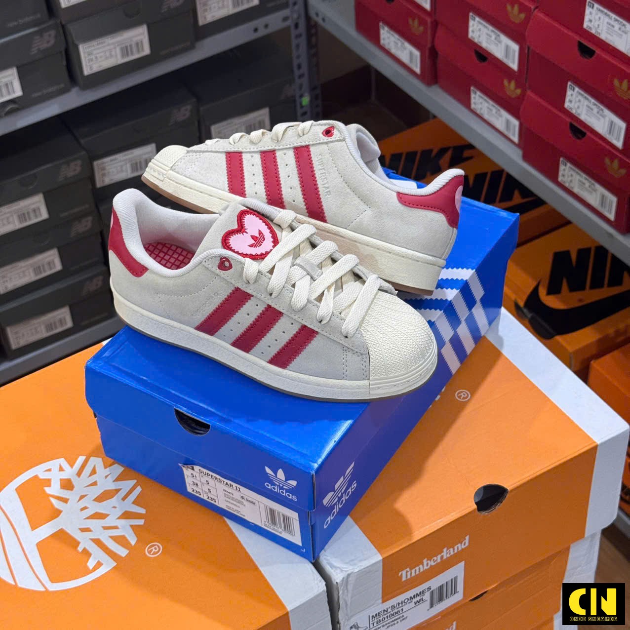 Giày Sneaker Adidas Superstar 2 Valentine's Day Better Scarlet Giày Sneaker Adidas Superstar 2 Valentine's Day Better Scarlet