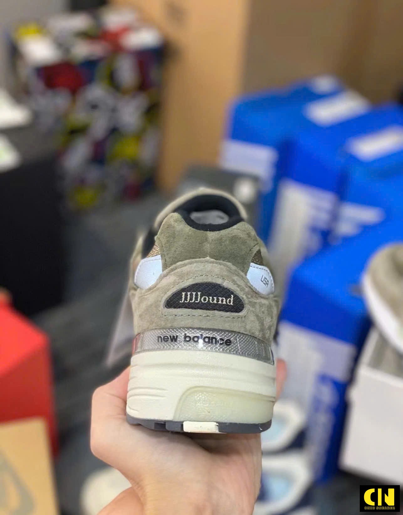Giày Sneaker New Balance 992 Da Lộn Nâu Giày Sneaker New Balance 992 Da Lộn Nâu