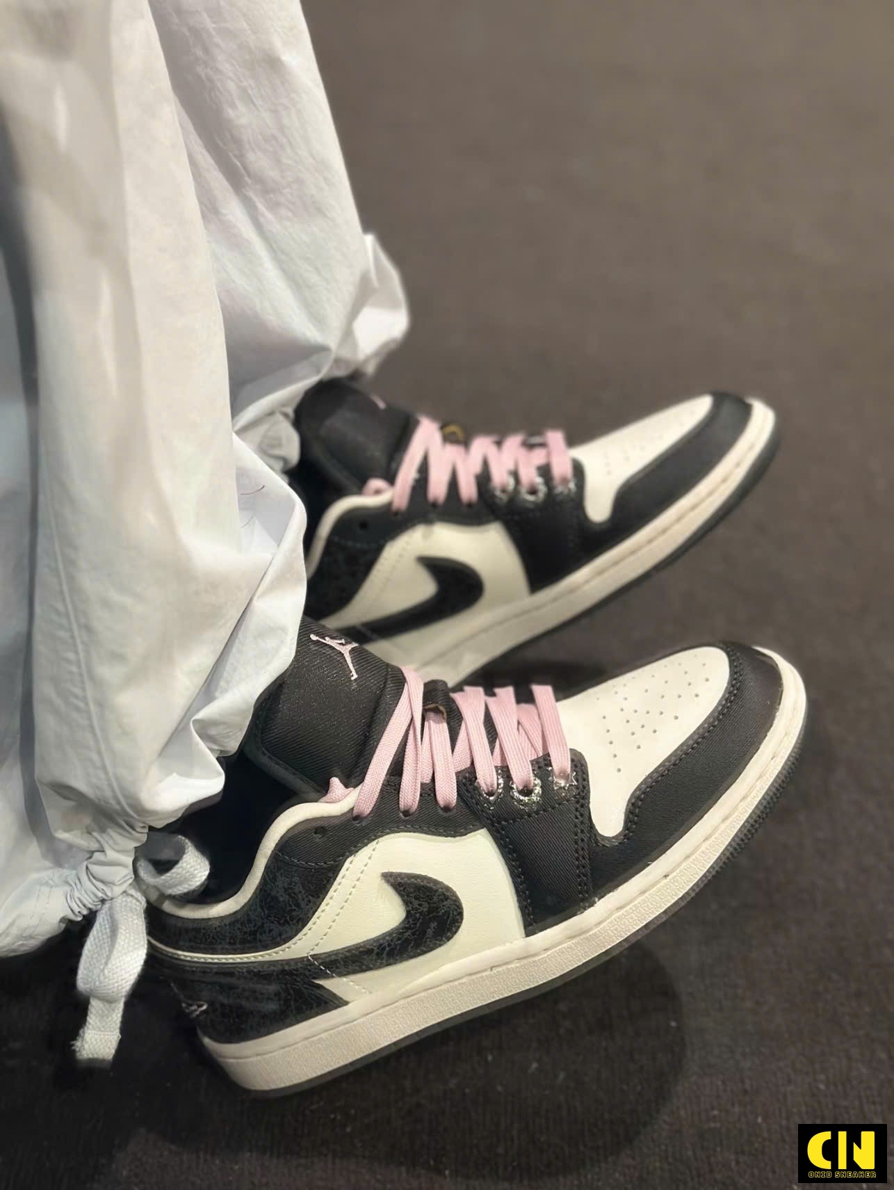 Giày Sneaker Nike Air Jordan 1 Low Se Black Pink Giày Sneaker Nike Air Jordan 1 Low SE Black Pink