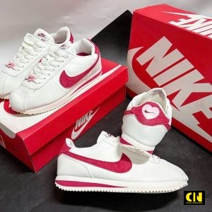 Giay Sneaker Nike Cortez Trang Hong Got Tym Giày Sneaker Nike Cortez Trắng Hồng Gót Tym
