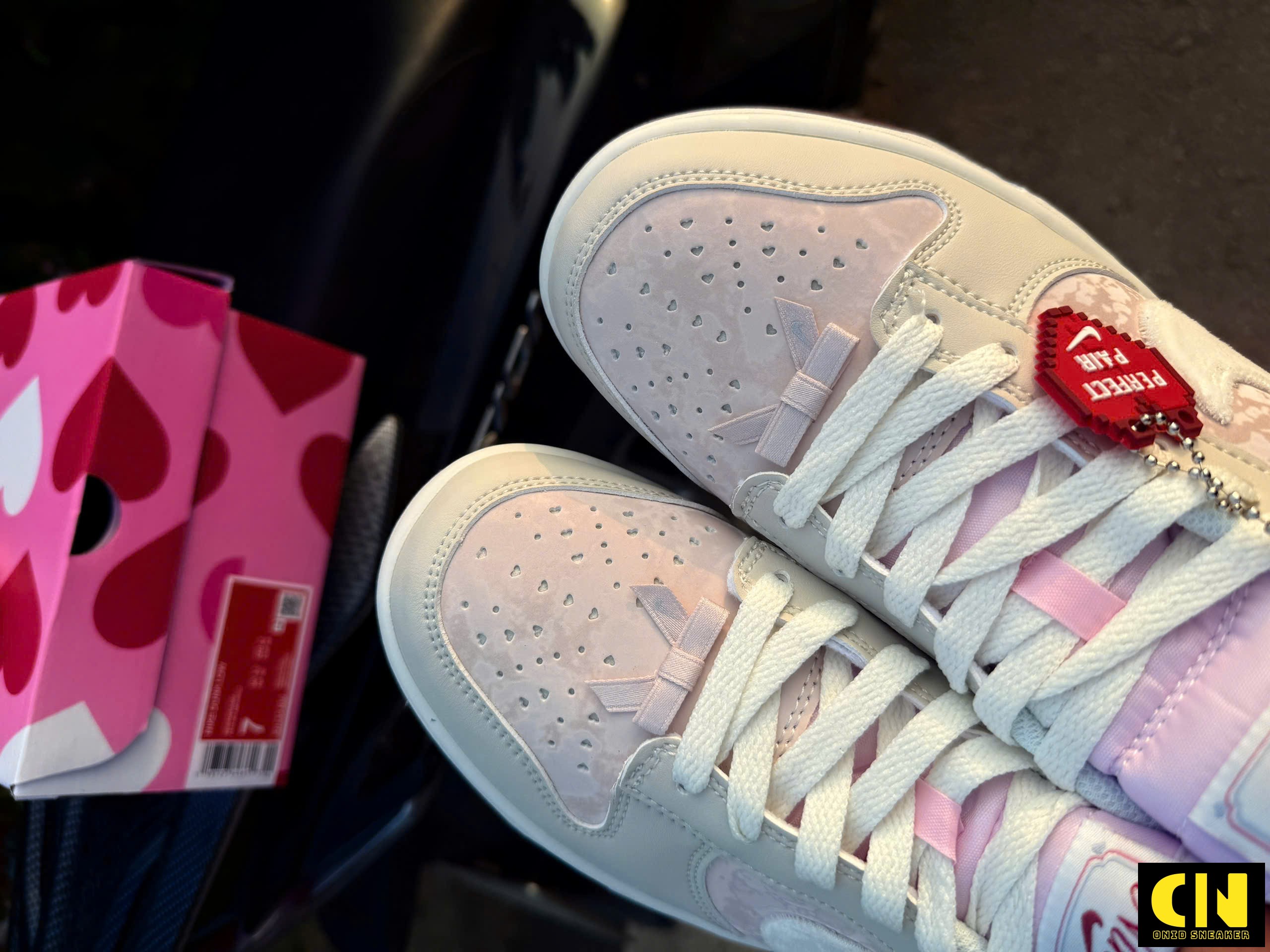 Giày Sneaker Nike Dunk Low Valentine Giày Sneaker Nike Dunk Low Valentine