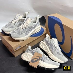Giay The Thao Asics Novablast 5 Standard Oatmeal Giày Thể Thao Asics Novablast 5 Standard Oatmeal
