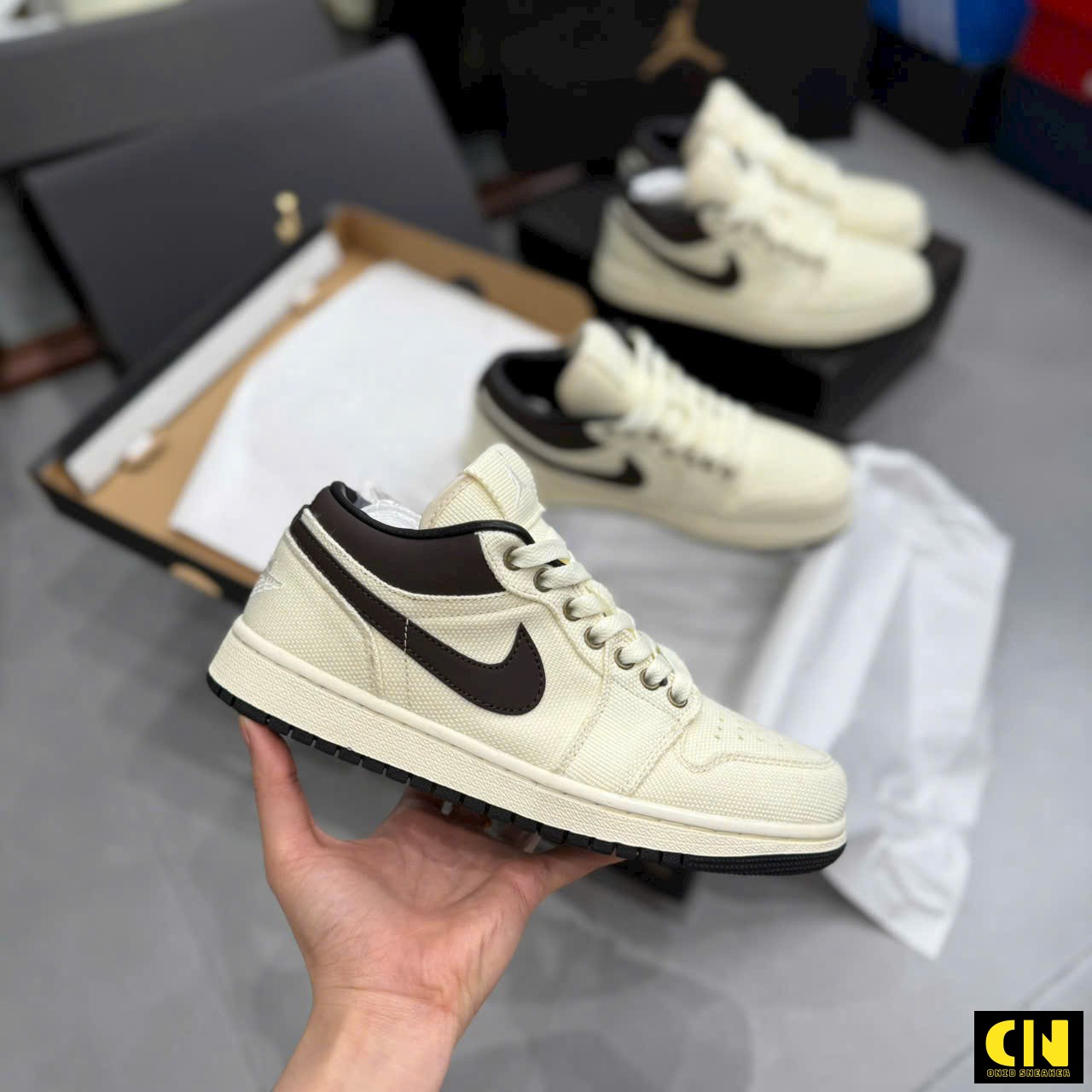 Giày Thể Thao Nike Air Jordan 1 Low Premium Ivory Brown Giày Thể Thao Nike Air Jordan 1 Low Premium Ivory Brown