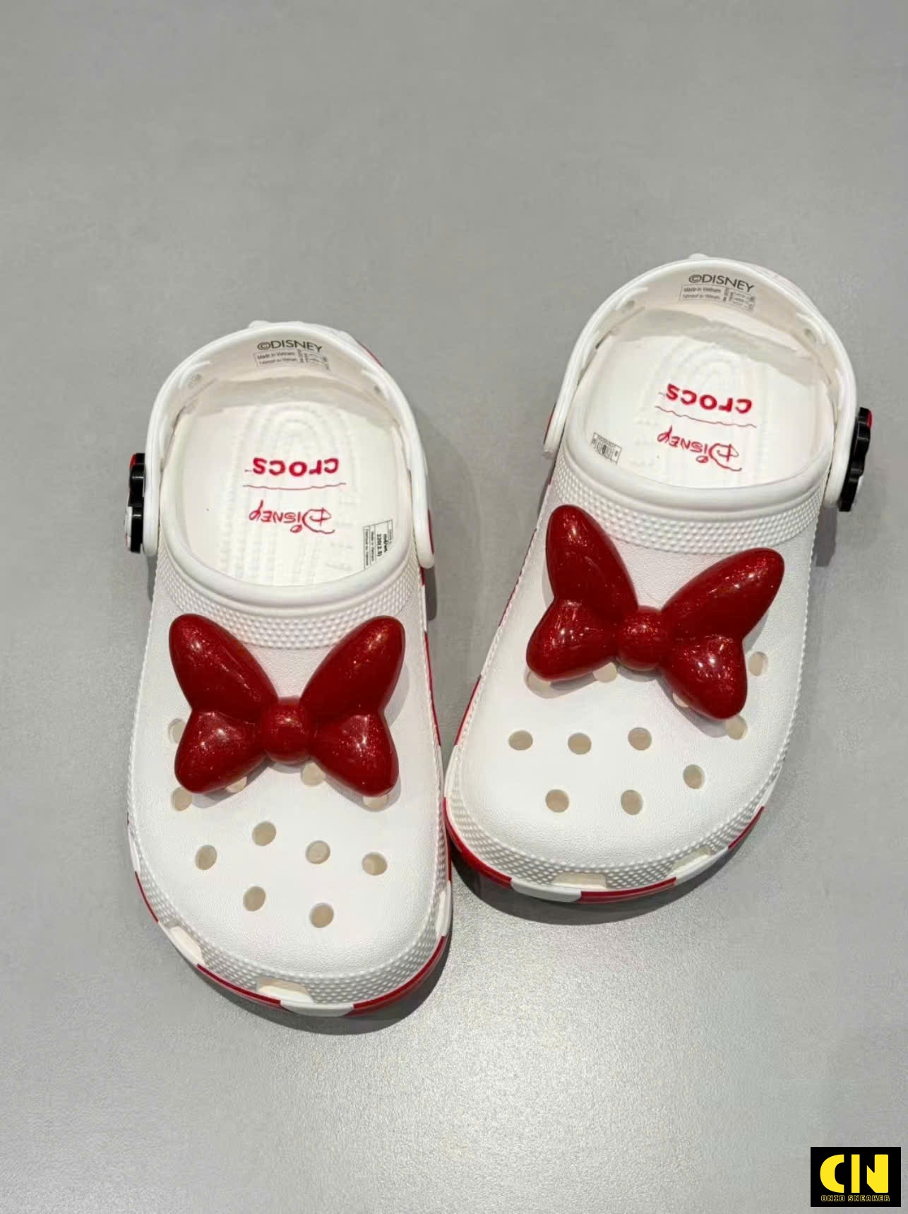 Dép Crocs Disney Minnie Mouse Clog White Pink Dép Crocs Disney Minnie Mouse Clog White Pink
