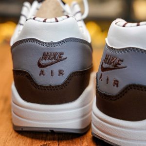 Giay Chay Bo Nike Air Max 1 Shima Shima Phoi Mau Nau Xam Giày Chạy Bộ Nike Air Max 1 Shima Shima Phối Màu Nâu Xám