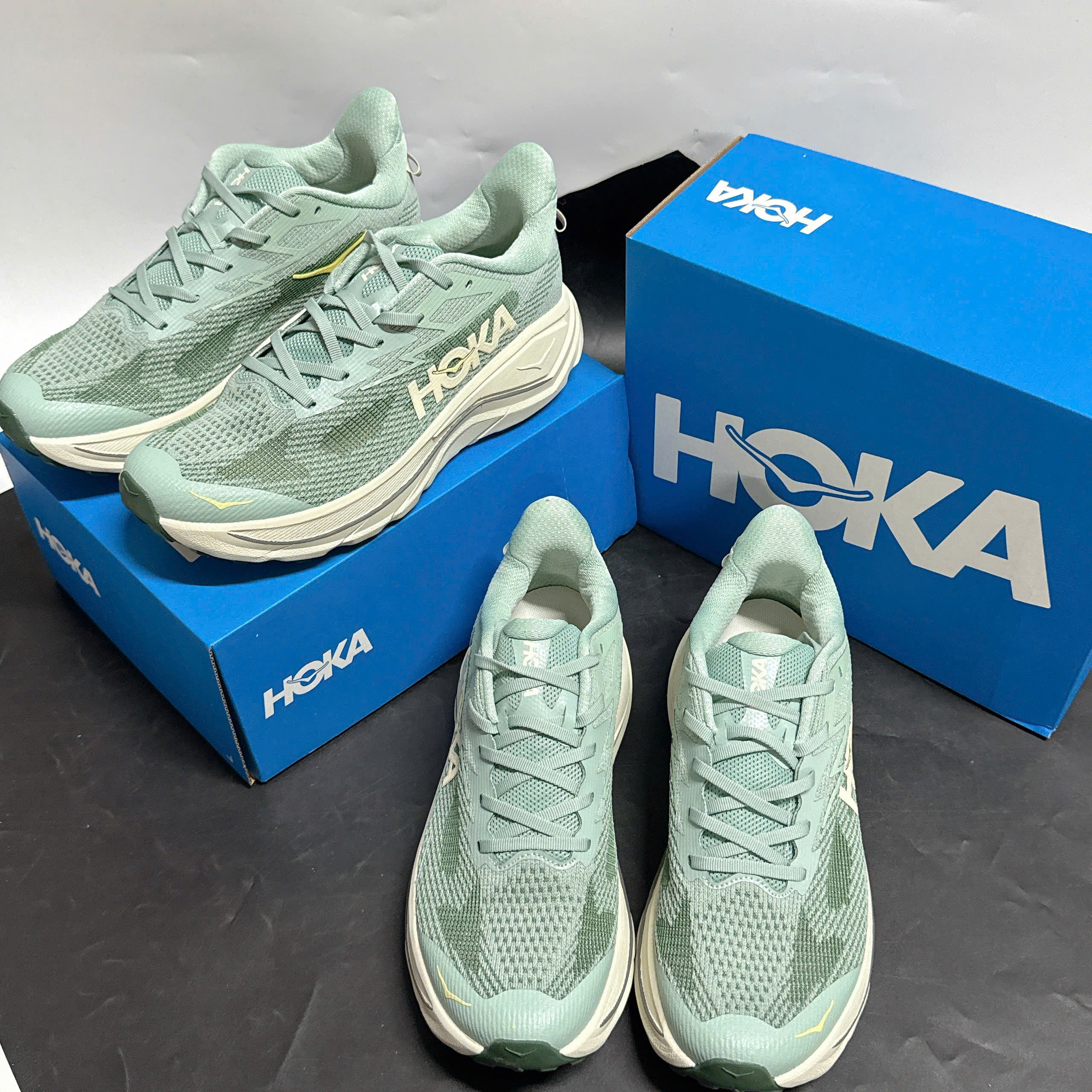 Giày Chạy Bộ Unisex Hoka Challenger 8 Jade Truffle Salt Giày Chạy Bộ Unisex HOKA Challenger 8 Jade Truffle Salt
