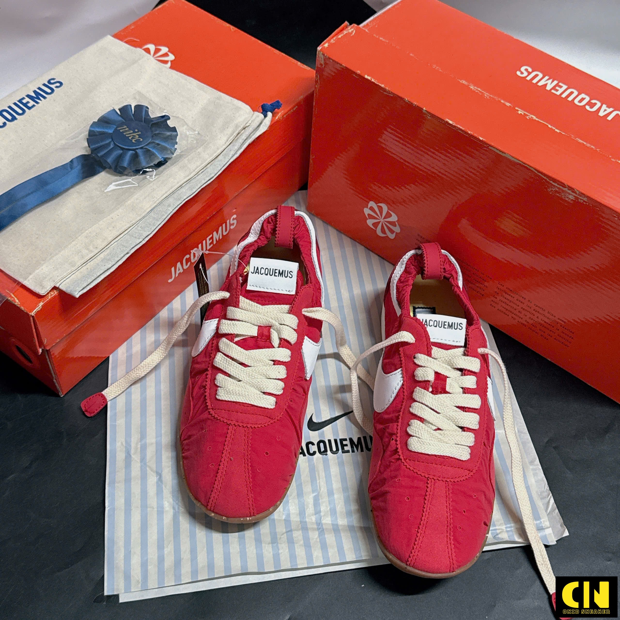 Giày Cổ Chun Nike Jacquemus Màu Đỏ Giày Cổ Chun Nike Jacquemus Màu Đỏ