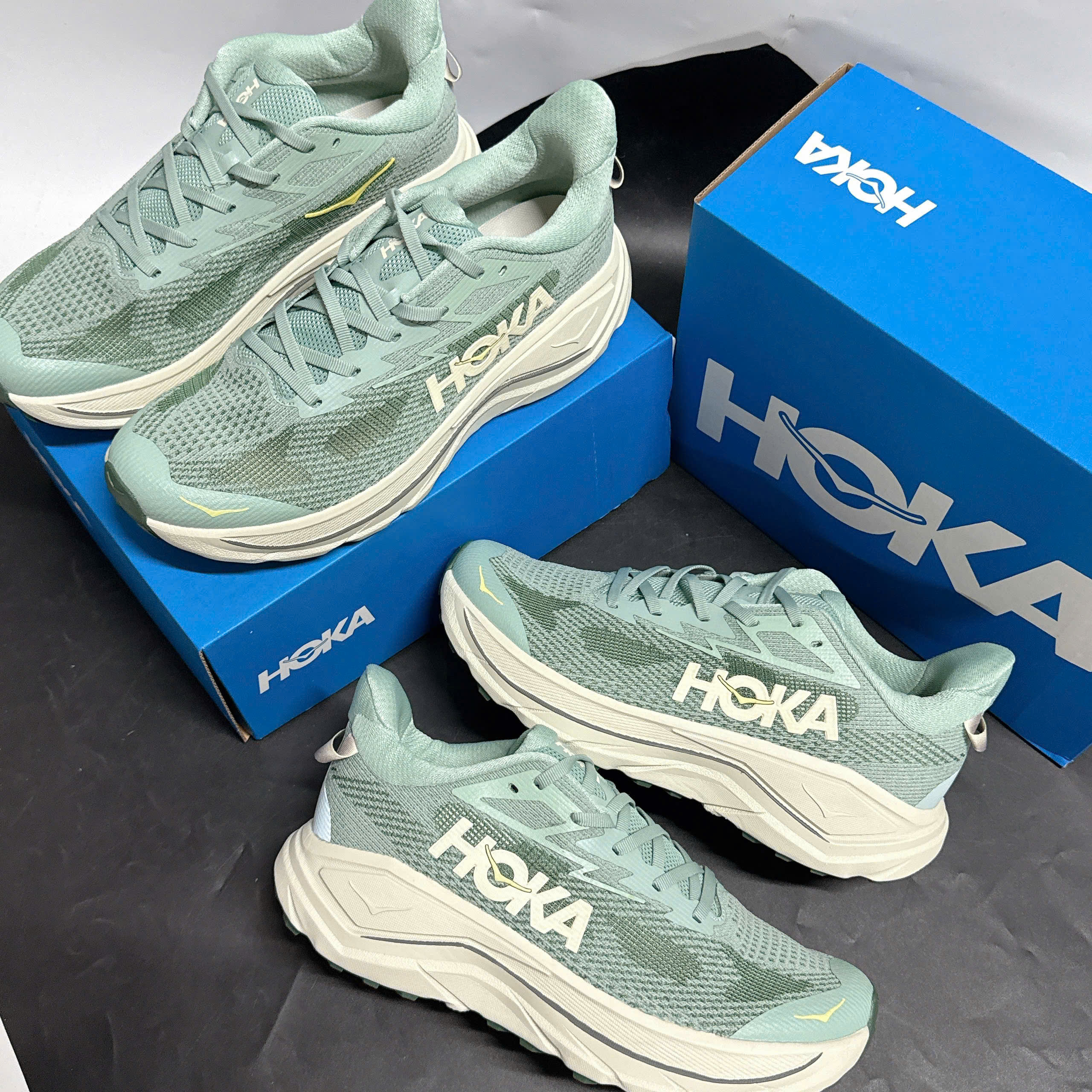 Giày Hoka Challenger 8 Road Running Jade Truffle Salt Giày HOKA Challenger 8 Road Running Jade Truffle Salt