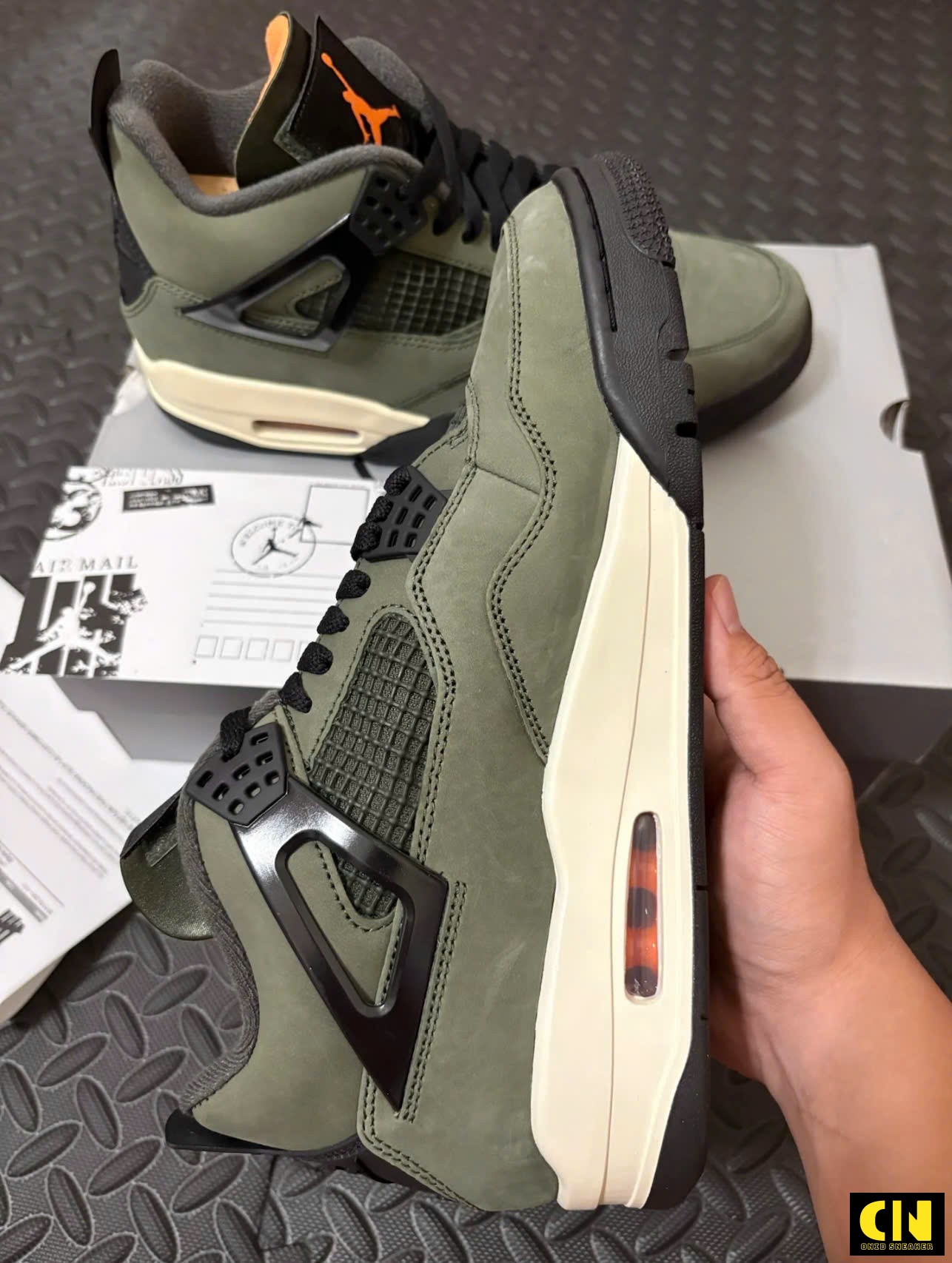 Giày Jordan 4 Retro Sp Undefeated Da Lộn Xanh Rêu Giày Jordan 4 Retro SP Undefeated Da Lộn Xanh Rêu