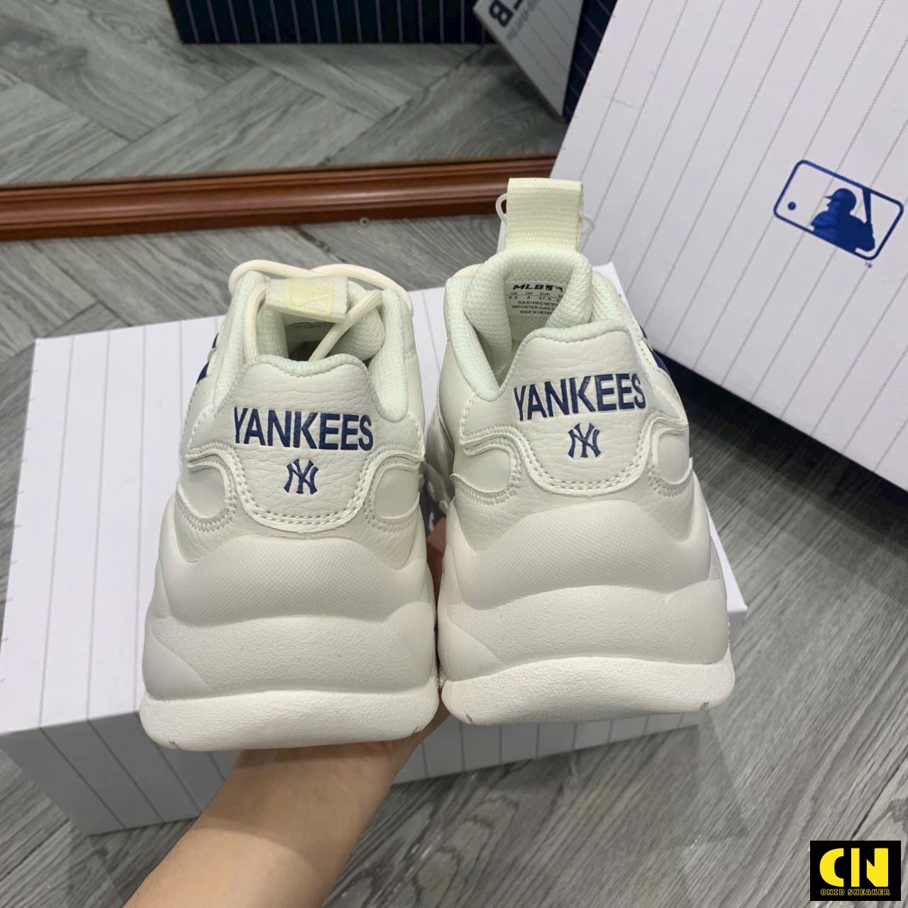 Giày Mlb Bigball Chunky Window Ny Xanh Navy Giày MLB BigBall Chunky Window NY Xanh Navy