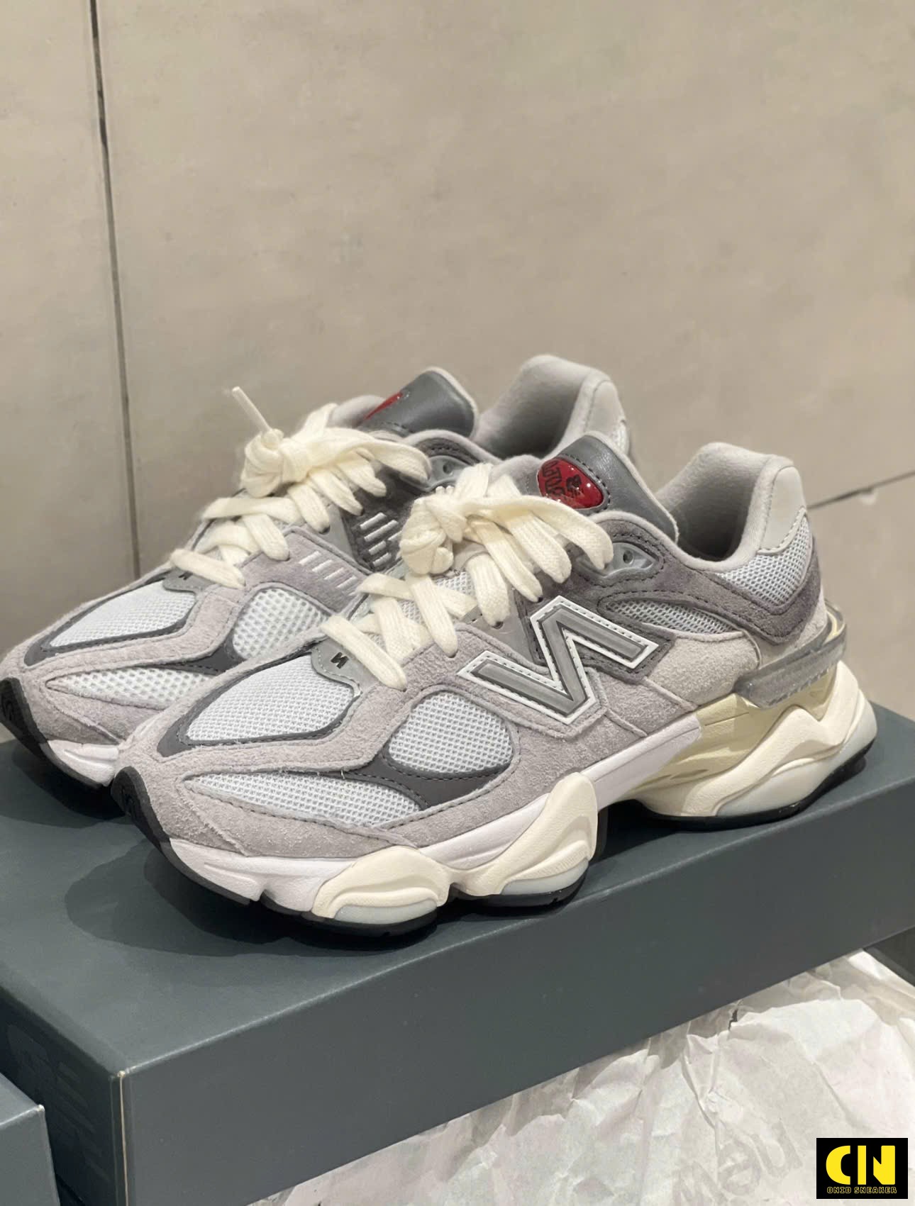 Giày New Balance 9060 Rain Cloud Grey Xám Trắng Giày New Balance 9060 Rain Cloud Grey Xám Trắng