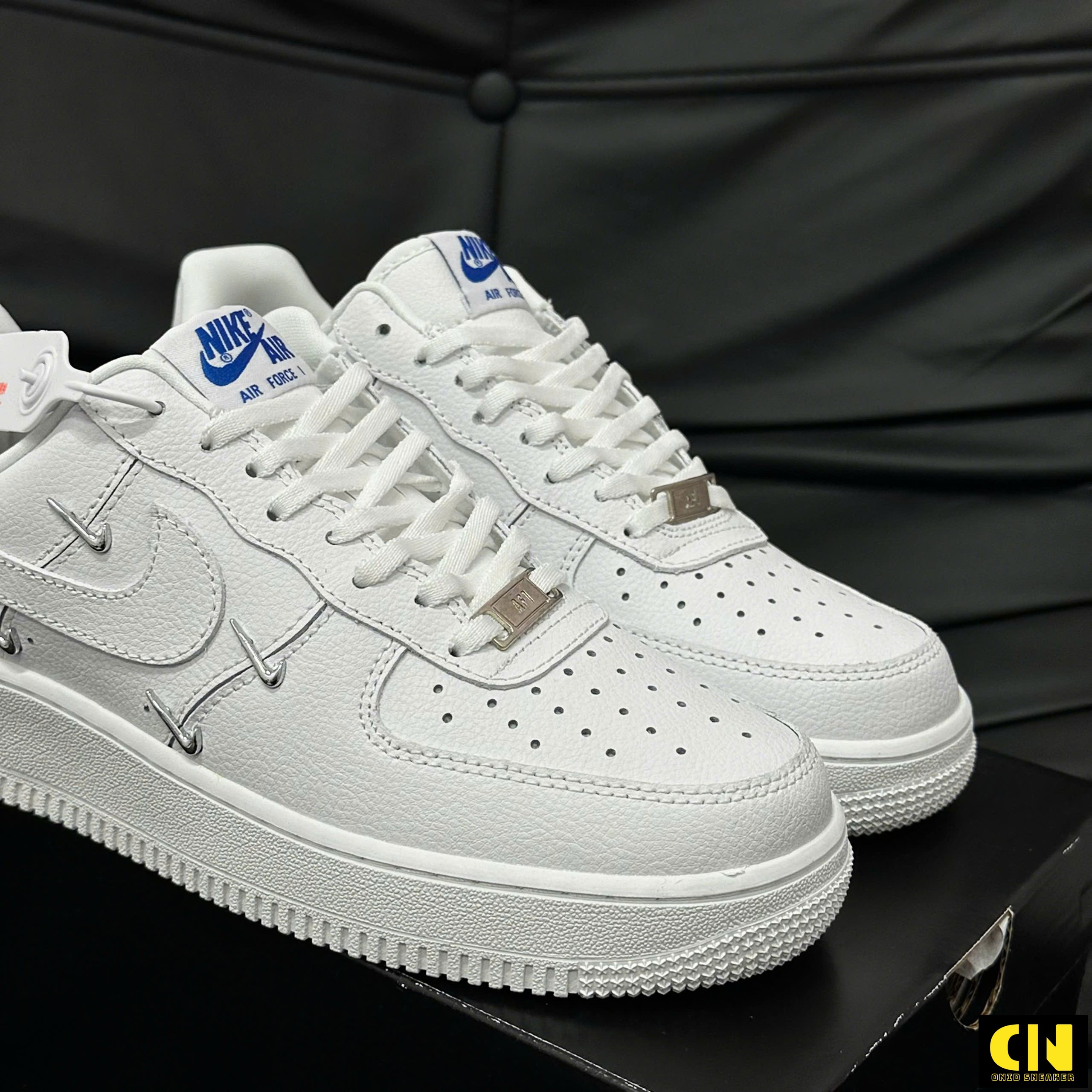 Giày Nike Air Force 1 Sisterhood Trắng Phối Logo Xanh Dương Giày Nike Air Force 1 Sisterhood Trắng Phối Logo Xanh Dương