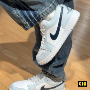 Giay Nike Air Jordan 1 Low Aura White Blue Giày Nike Air Jordan 1 Low Aura White Blue