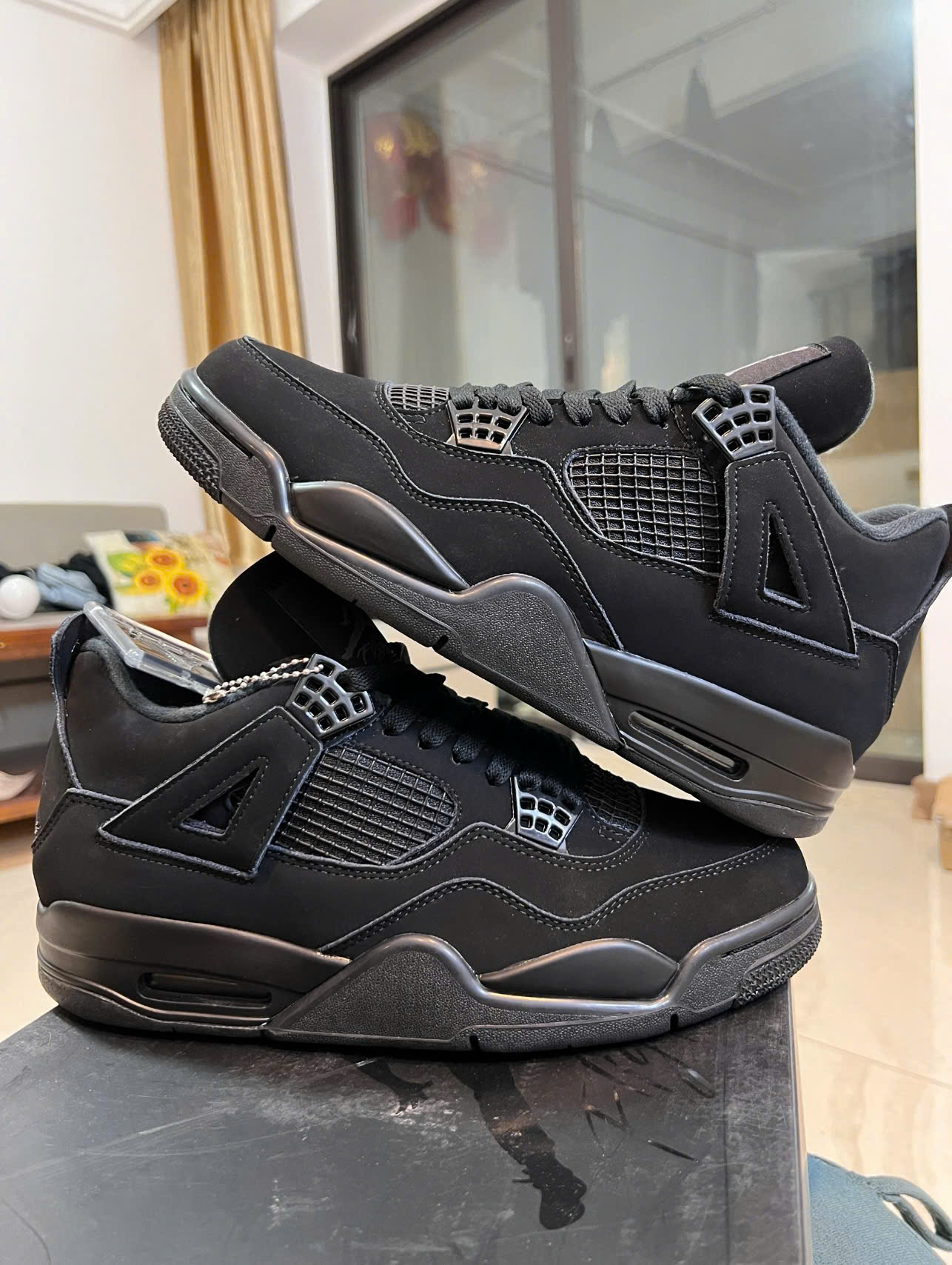Giày Nike Air Jordan 4 Black Cat Giày Nike Air Jordan 4 Black Cat