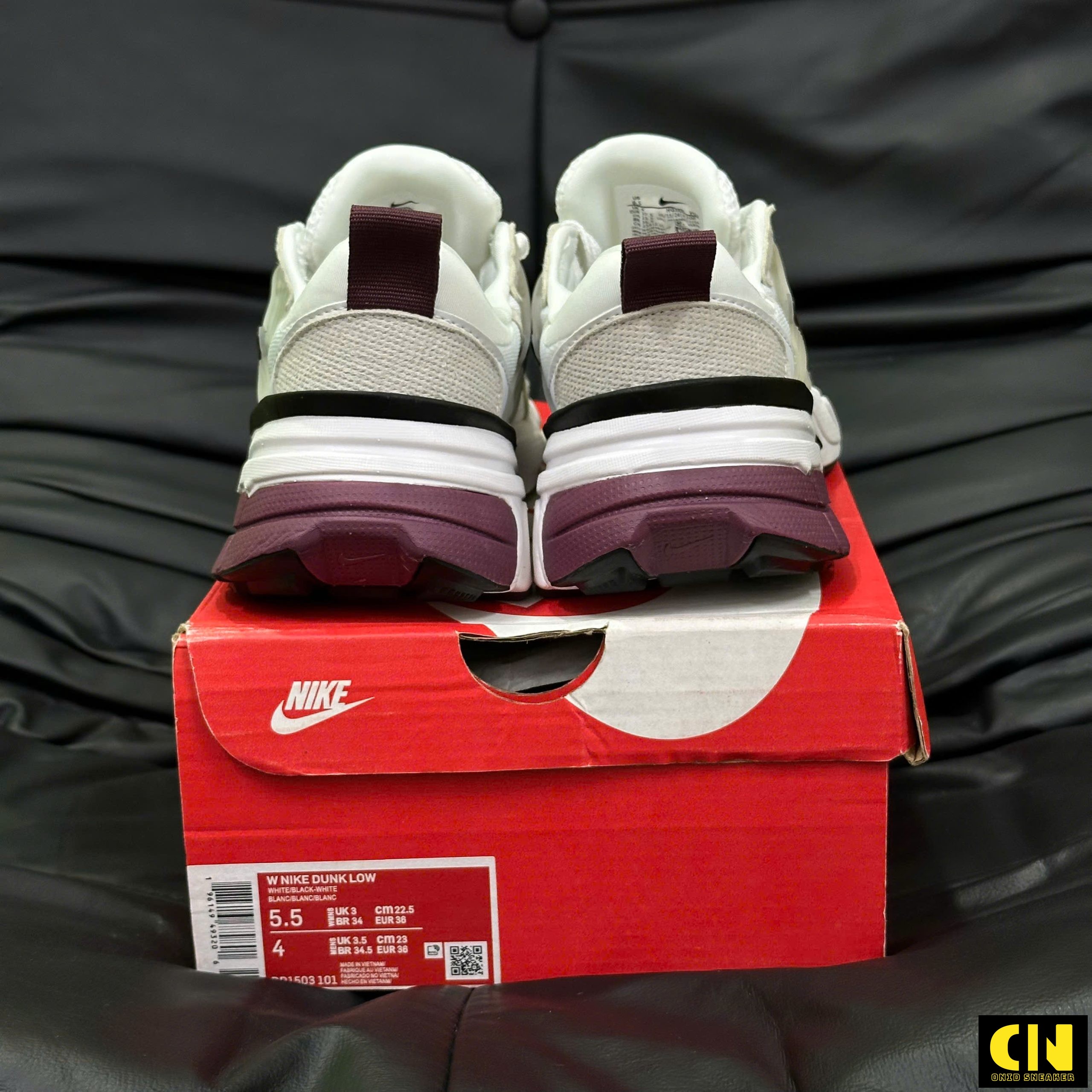 Giày Nike V2K Run Se White Team Red Trắng Đỏ Giày Nike V2K Run SE White Team Red Trắng Đỏ