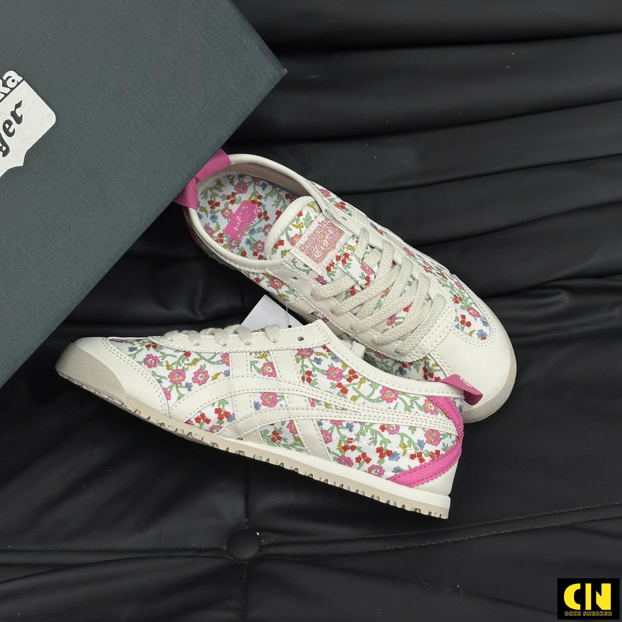 Giày Onitsuka Tiger Mexico 66 Cream Pink Floral Fullbox Giày Onitsuka Tiger Mexico 66 Cream Pink Floral Fullbox