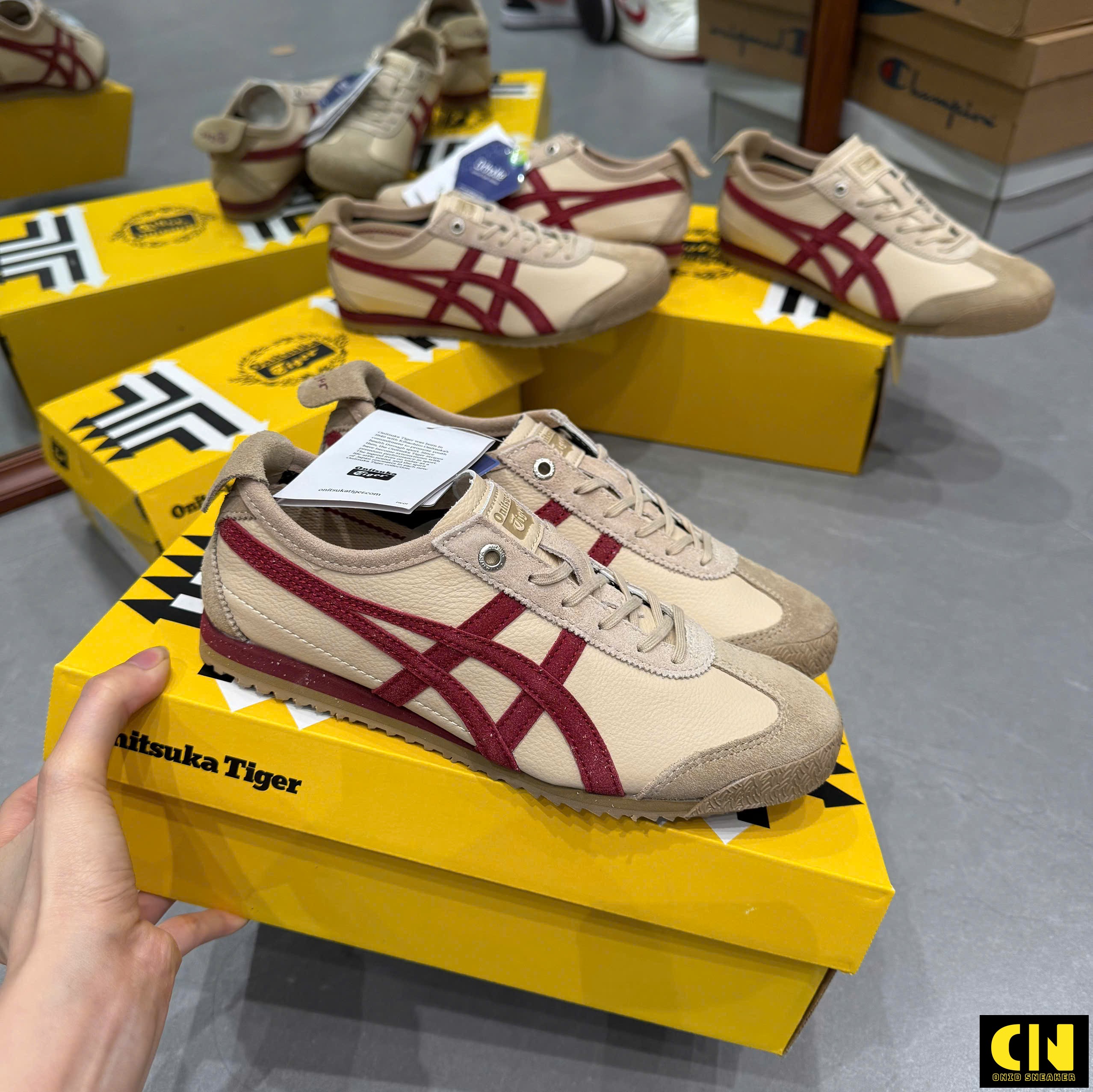 Giày Onitsuka Tiger Mexico 66 Sd Beige Beet Giày Onitsuka Tiger Mexico 66 SD Beige Beet