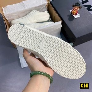 Giay Onitsuka Tiger Unisex Mexico 66 Cream Trang Xanh Reu Giày đẹp không có gì để chê luôn á, shop cũng nhiệt tình lắm luôn. Mình đặt nhầm size shop hỗ trợ đổi size rất nhiệt tình