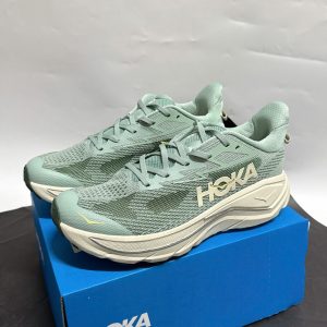 Giay Sneaker Hoka Challenger 8 Phoi Mau Jade Truffle Salt Giày Sneaker HOKA Challenger 8 Phối Màu Jade Truffle Salt