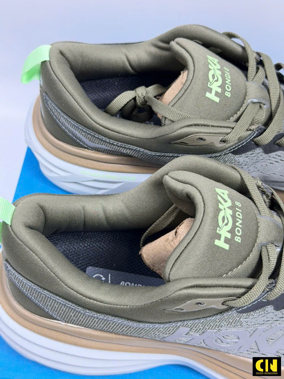 Giày Sneaker Hoka One One Bondi 8 Olive Haze Mercury Xanh Rêu Giày Sneaker Hoka One One Bondi 8 Olive Haze Mercury Xanh Rêu