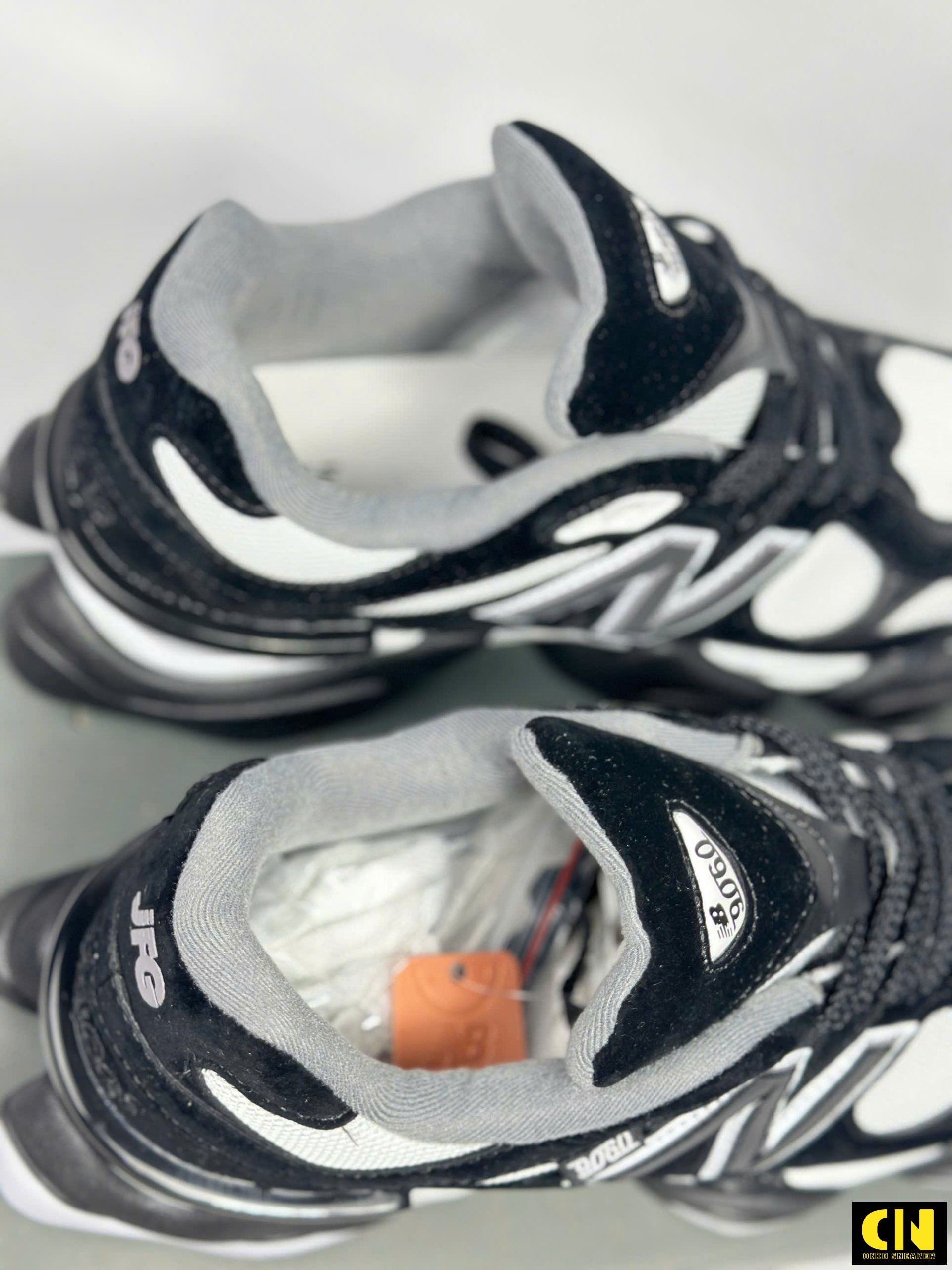 Giày Sneaker Nam Nữ Nb9060 Đen Trắng Đế Chunky Giày Sneaker Nam Nữ NB9060 Đen Trắng Đế Chunky