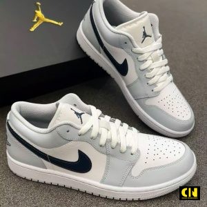 Giay Sneaker Nike Air Jordan 1 Low Aura Giày Sneaker Nike Air Jordan 1 Low Aura