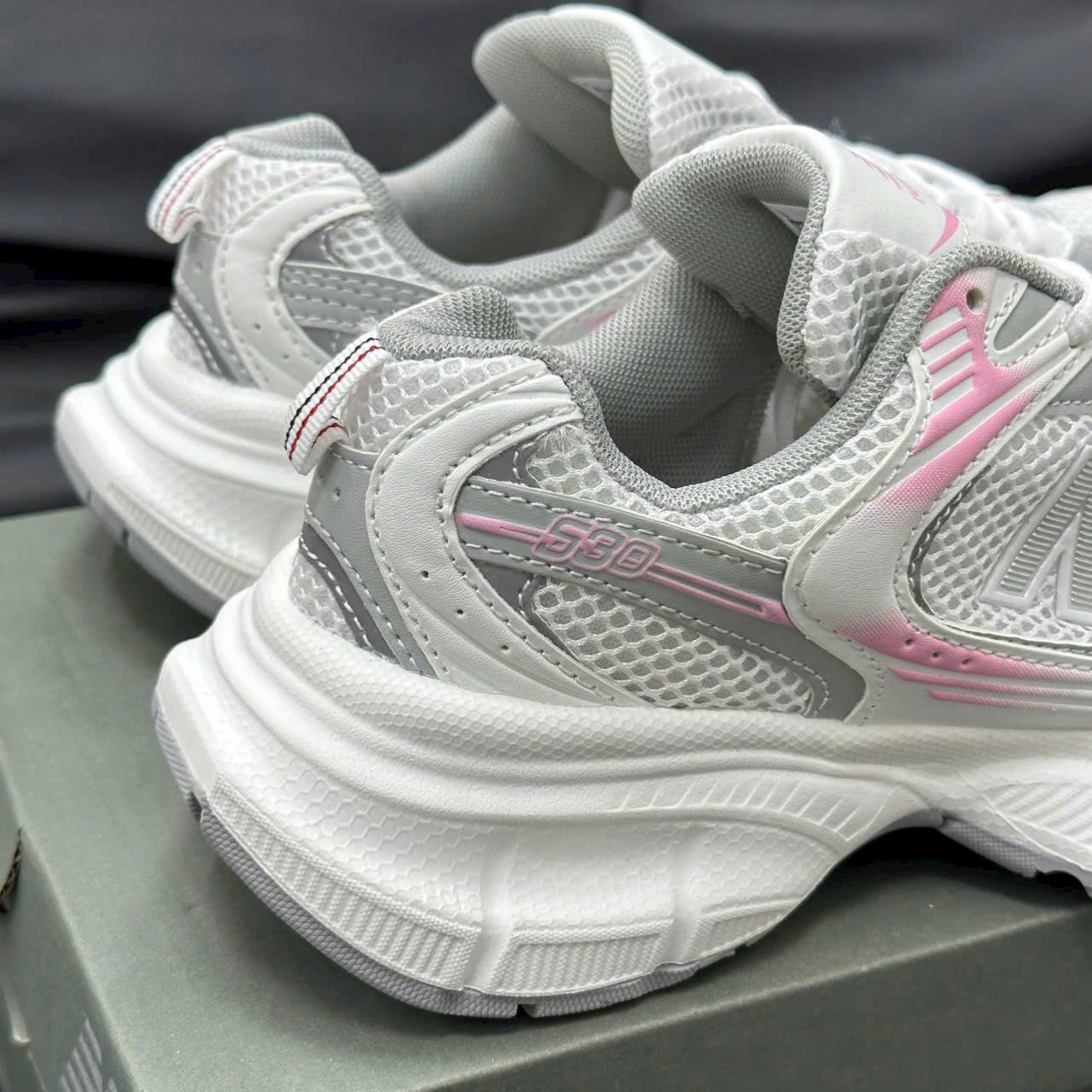 Giày Sneaker Nữ New Balance 530 Pink White Giày Sneaker Nữ New Balance 530 Pink White