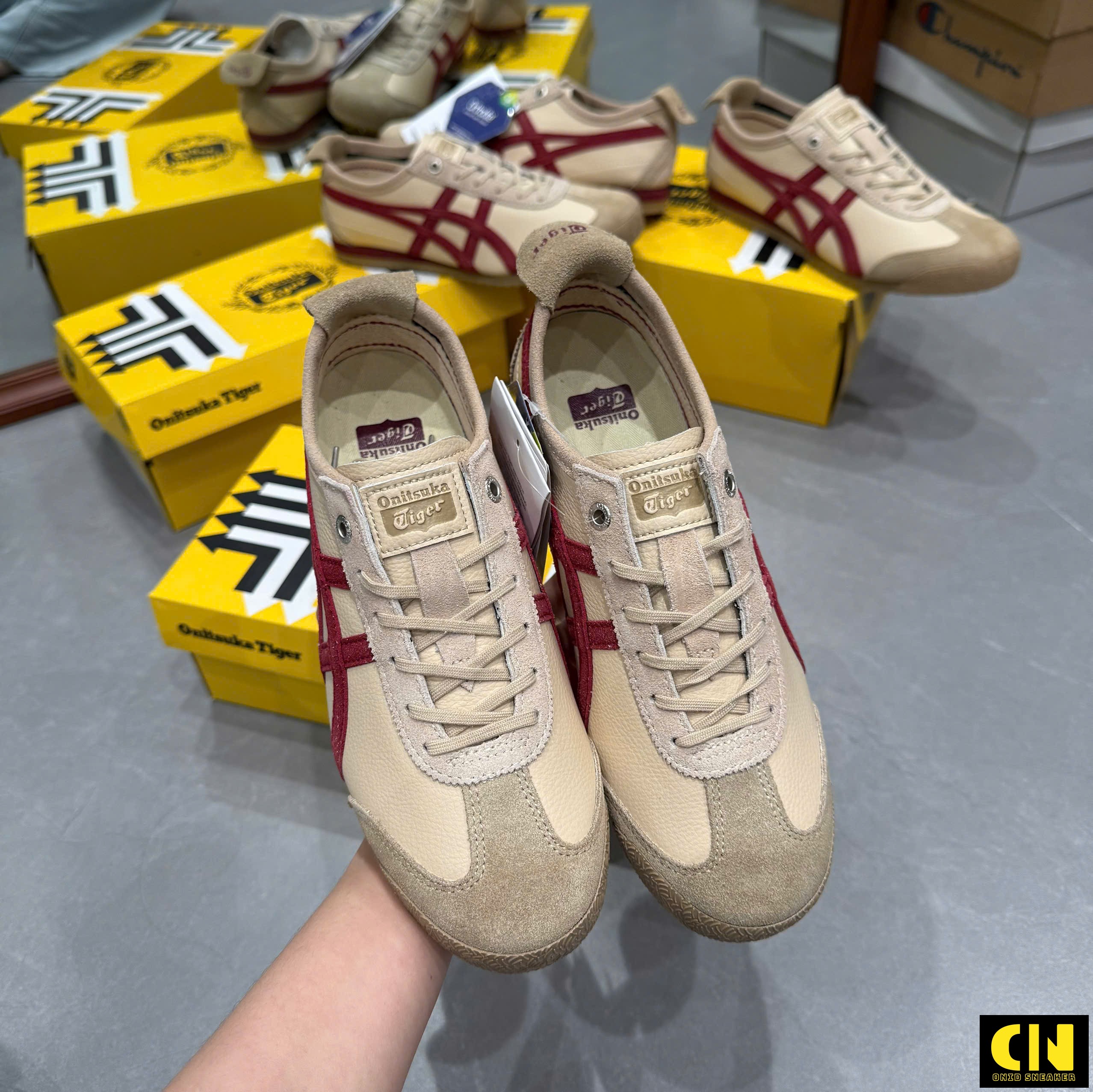 Giày Sneaker Onitsuka Tiger Mexico 66 Brown Red Giày Sneaker Onitsuka Tiger Mexico 66 Brown Red