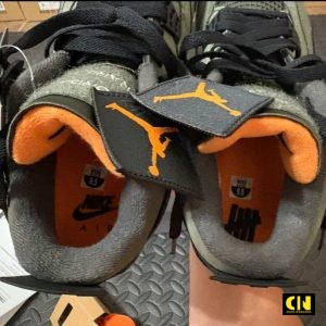 Giay Sneaker The Thao Nike Jordan 4 Ban Undefeated Reu Cam Giày Sneaker Thể Thao Nike Jordan 4 Bản Undefeated Rêu Cam