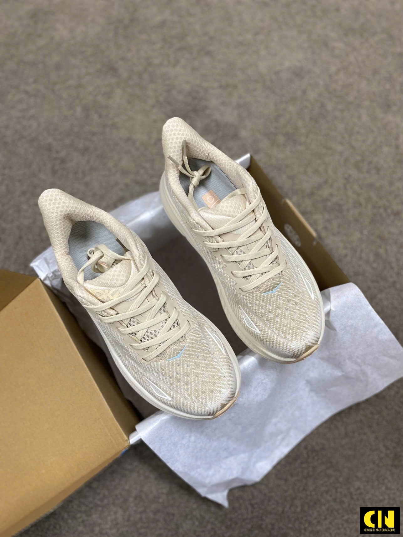Giày Sneaker Unisex Hoka Clifton 9 Cream Giày Sneaker Unisex Hoka Clifton 9 Cream