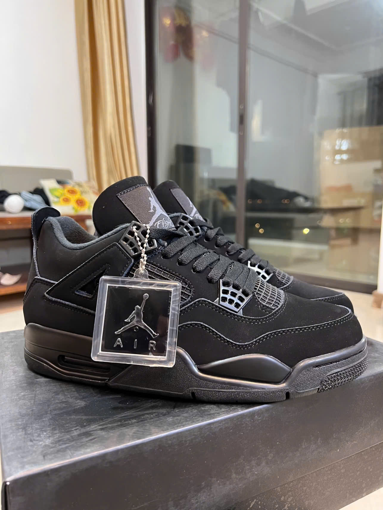 Giày Sneaker Unisex Nike Jordan 4 Black Cat Giày Sneaker Unisex Nike Jordan 4 Black Cat