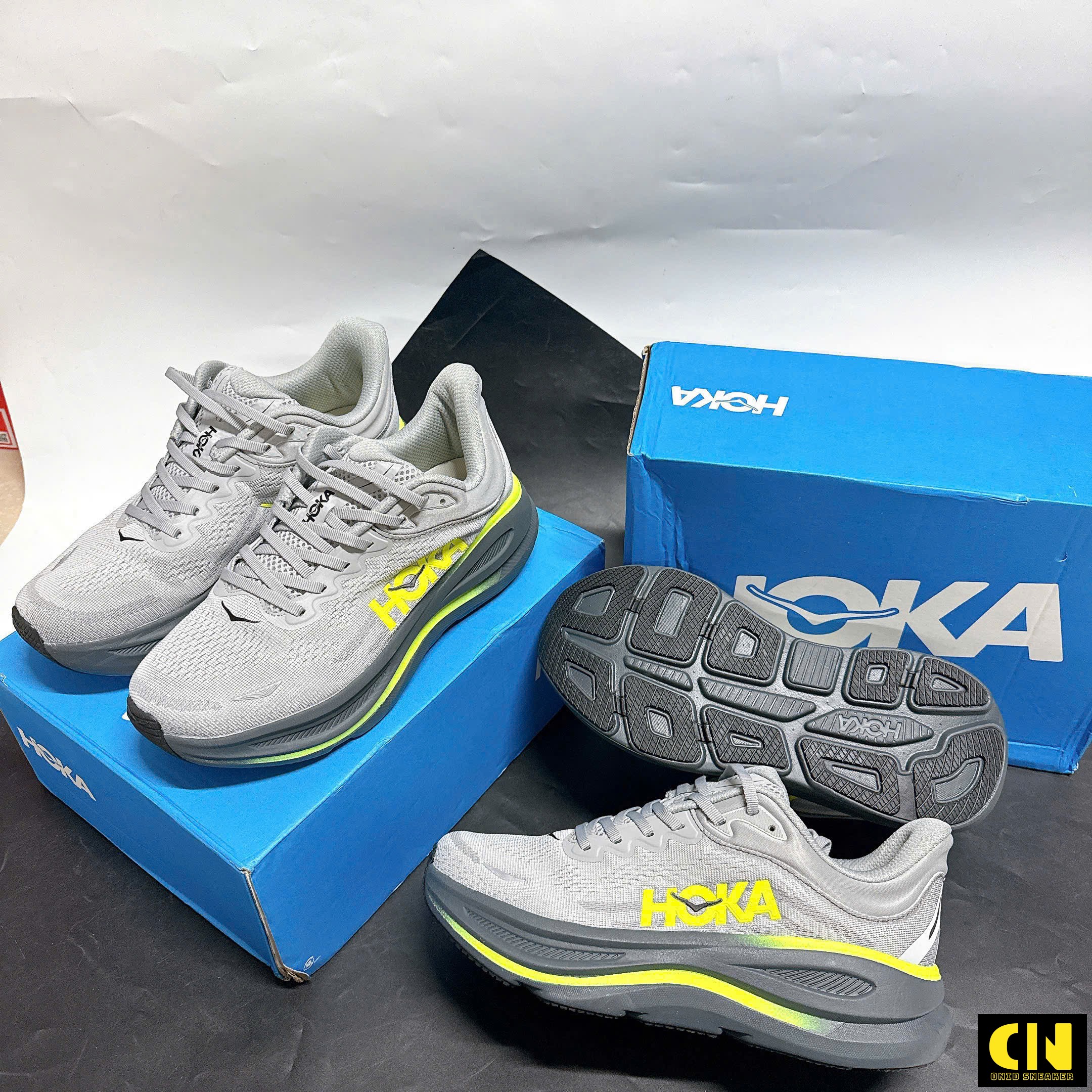 Giày Thể Thao Hoka Bondi 9 Xám Bạc Đế Xám Giày Thể Thao Hoka Bondi 9 Xám Bạc Đế Xám