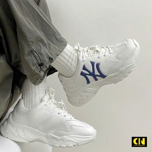 Giay The Thao Mlb Bigball Chunky Ny Yankees Trang Kem Giày Thể Thao MLB BigBall Chunky NY Yankees Trắng Kem