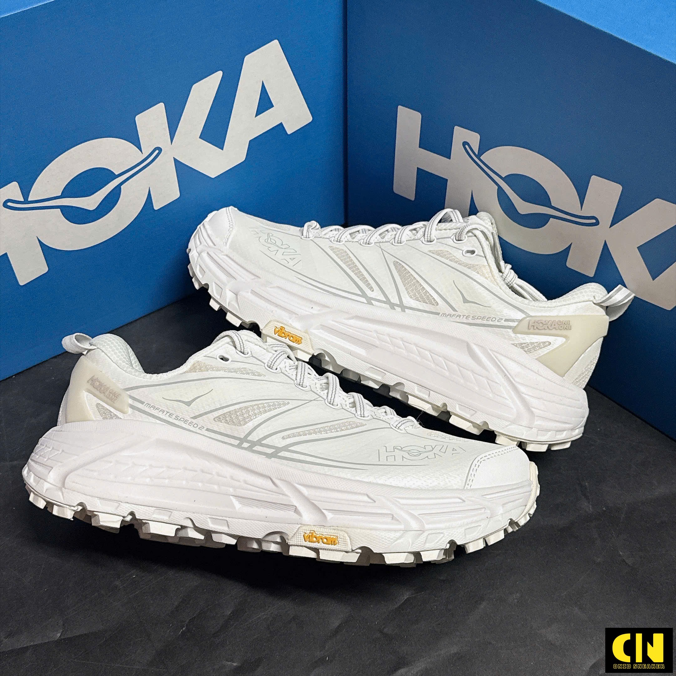 Giày Thể Thao Nam Nữ Hoka Mafate Speed 2 Full Trắng Giày Thể Thao Nam Nữ HOKA Mafate Speed 2 Full Trắng