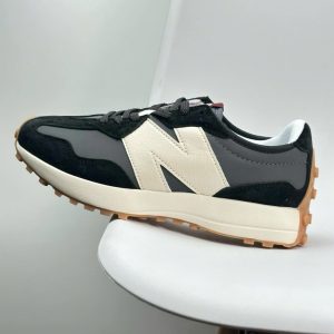 Giay The Thao New Balance 327 Black Castlerock De Dinh Gum Giày Thể Thao New Balance 327 Black Castlerock Đế Đinh Gum