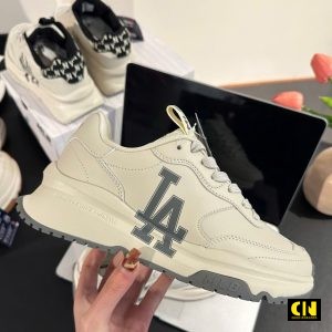 Giay The Thao Nu Nam Mlb Chunky Runner Basic Ivory Giày Thể Thao Nữ Nam MLB Chunky Runner Basic Ivory