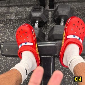 Dep Crocs Cars Lightning Mcqueen 205759 610 Rep 11 Dép Crocs Cars Lightning McQueen 205759-610 Rep 11