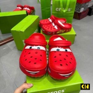 Dep Thoi Trang Nam Nu Crocs Classic Clog Lightning Mcqueen Dép Thời Trang Nam Nữ Crocs Classic Clog Lightning McQueen
