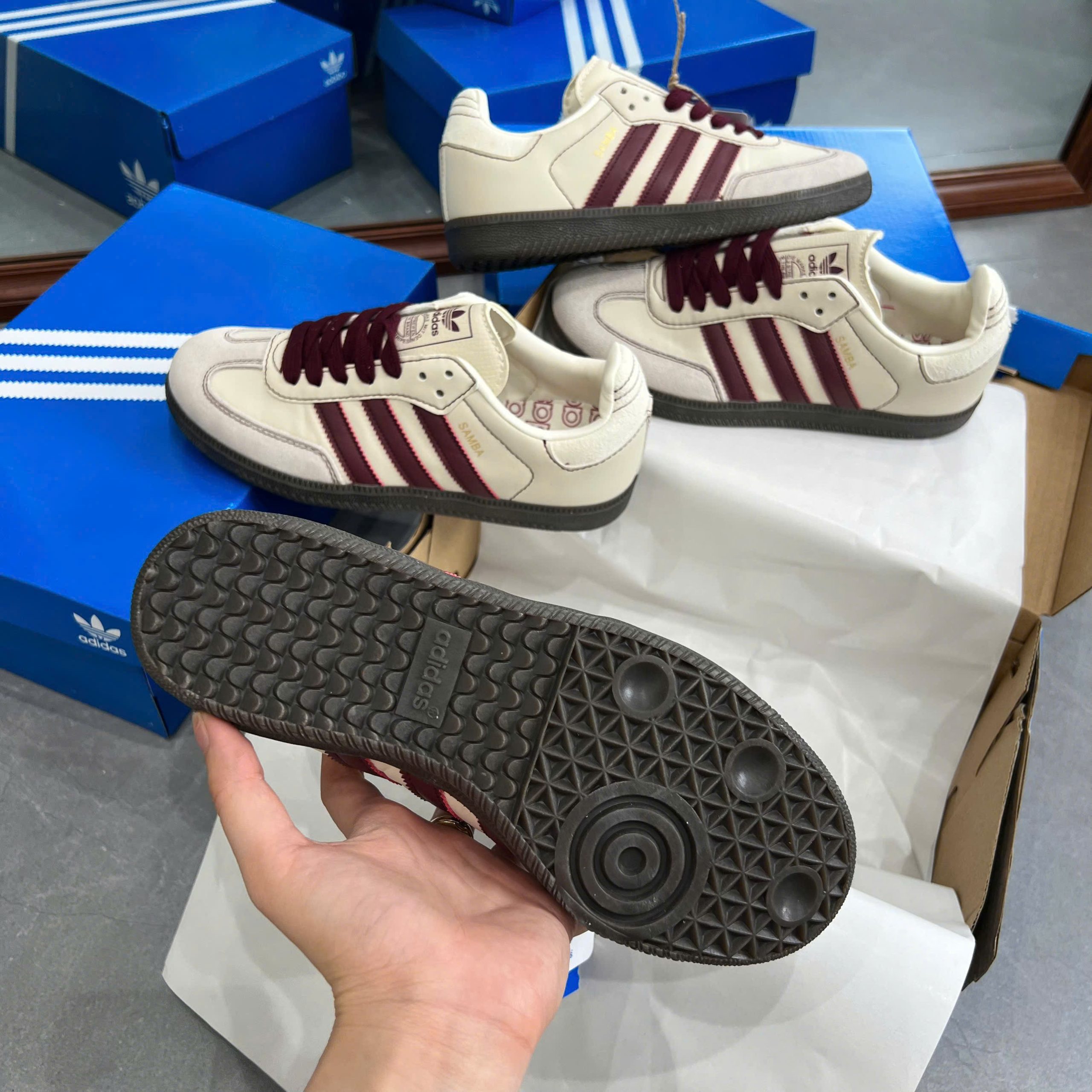 Giày Adidas Samba Og Wonder White Maroon Size 36-45 Giày Adidas Samba OG Wonder White Maroon Size 36-45