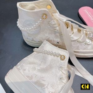 Giay Converse 1970S Gam Cuoi Trang Phoi Ngoc Trai Sang Trong Giày Converse 1970s Gấm Cưới Trắng Phối Ngọc Trai Sang Trọng