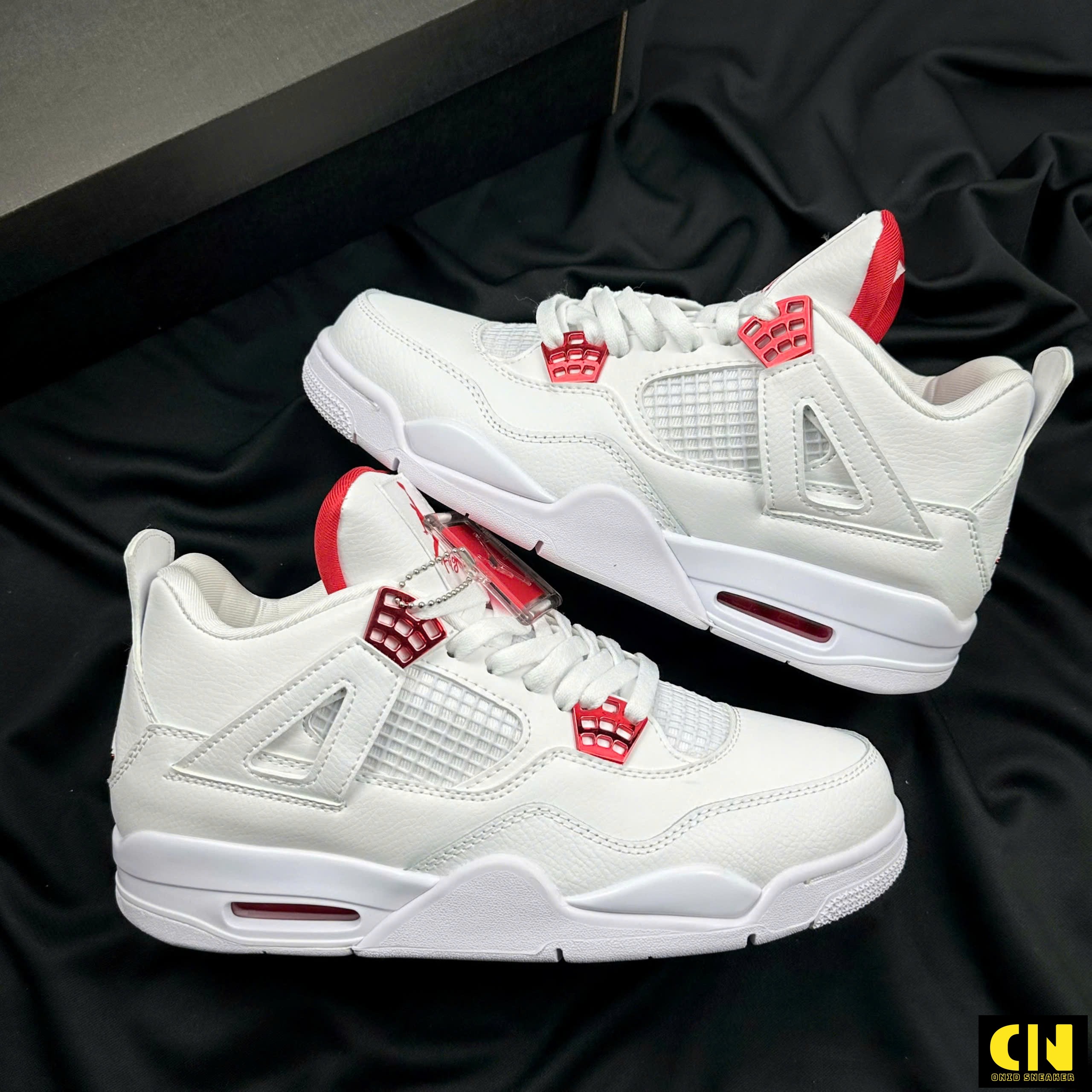 Giày Jd4 Jordan 4 Retro Gs Red Metallic Trắng Đỏ Giày JD4 Jordan 4 Retro GS Red Metallic Trắng Đỏ