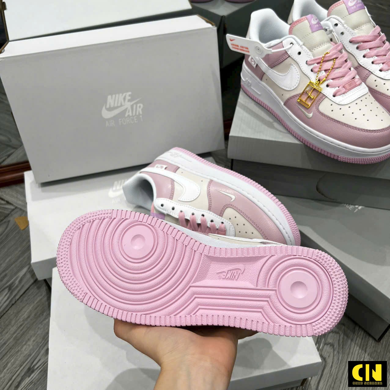 Giày Nike Air Force 1 Pink Foam Sail Đẹp Chuẩn Form Giày Nike Air Force 1 Pink Foam Sail Đẹp Chuẩn Form