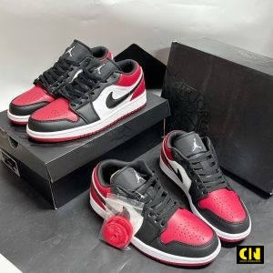 Giay Nike Air Jordan 1 Low Bred Toe Phoi Mau Do Den Trang Giày Nike Air Jordan 1 Low Bred Toe Phối Màu Đỏ Đen Trắng