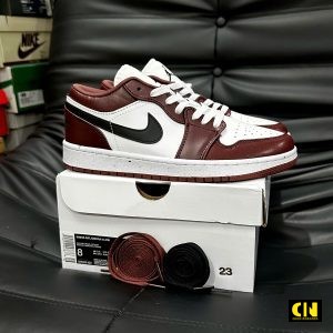 Giay Nike Air Jordan 1 Low Se Dark Pony Chuan Size Giày Nike Air Jordan 1 Low SE Dark Pony Chuẩn Size