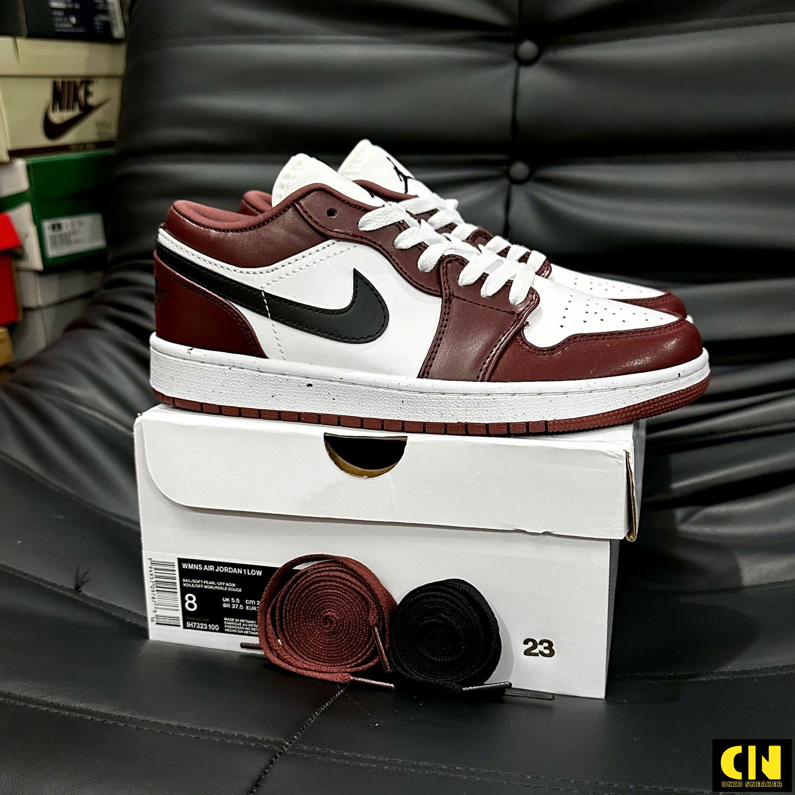 Giày Nike Air Jordan 1 Low Se Dark Pony Chuẩn Size Giày Nike Air Jordan 1 Low SE Dark Pony Chuẩn Size