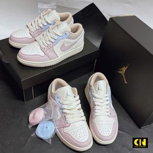 Giay Nike Air Jordan 1 Low Trang Kem Phoi Hong Xanh Nu Giày Nike Air Jordan 1 Low Trắng Kem Phối Hồng Xanh Nữ